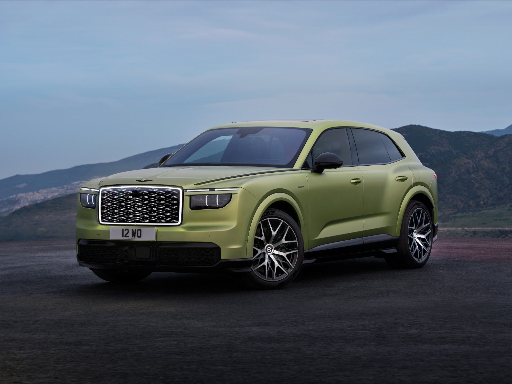 BENTLEY JUST UNVEILED ITS FIRST ELECTRIC CAR: THE TORCAL