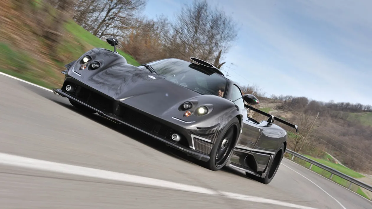 Pagani Zonda 760